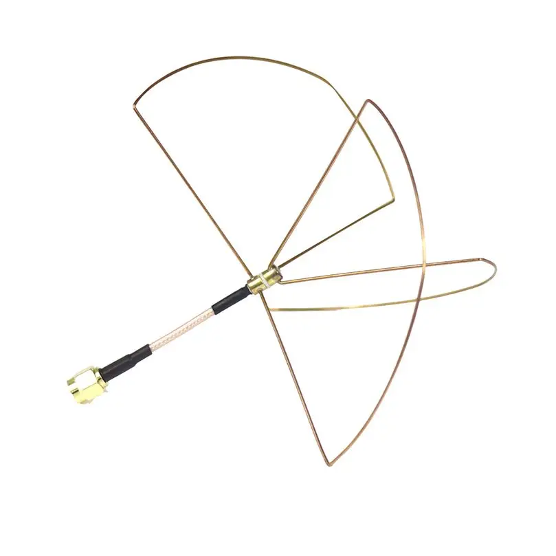 Antenne FPV 1.2GHz polarisation circulaire 3 feuilles TX avec son connecteur SMA mâle, posée sur fond blanc.