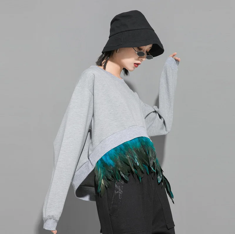 

Fashion Tees And Pullovers O Neck Loose Tops Female Autumn Feather Removable Split Long Batwing Sleeve T Shirt Woman Irregular