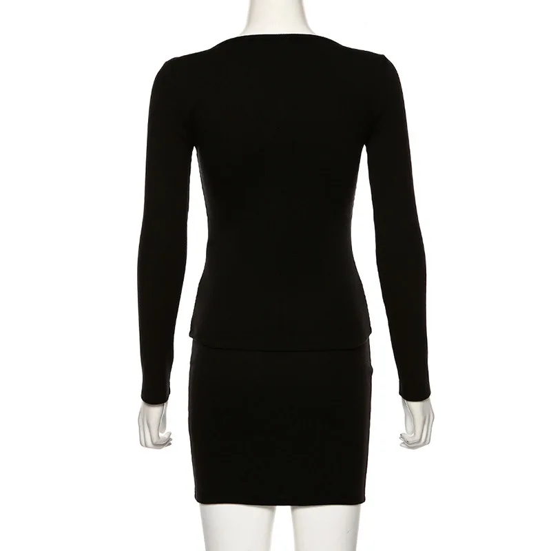 12316440070_1453572700