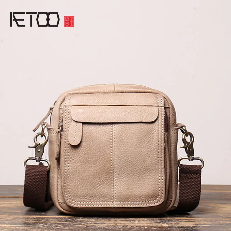 AETOO Men's leather one-shoulder bag matte stiletto large-capacity male bag. |