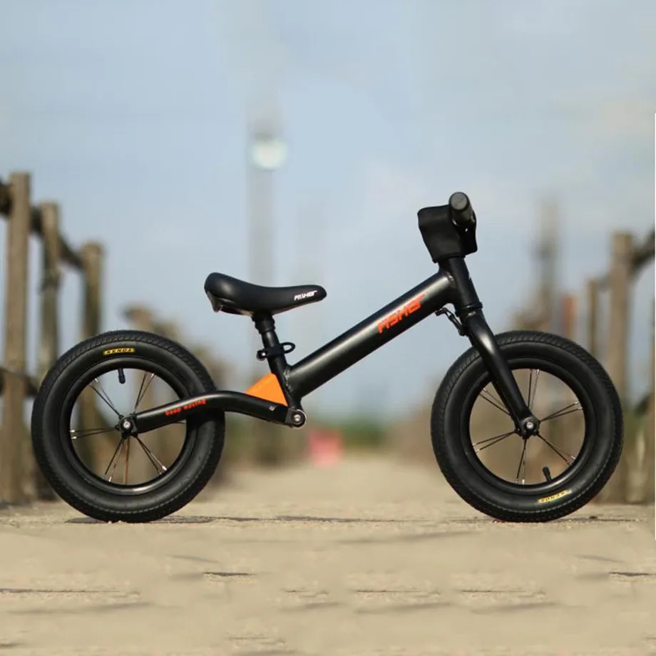 Fihser Children's Balance Bike Shock Absorption Slide Bicycle Without Pedal Baby Walker 2-6 Years Old Kids' Bike Aluminum Alloy