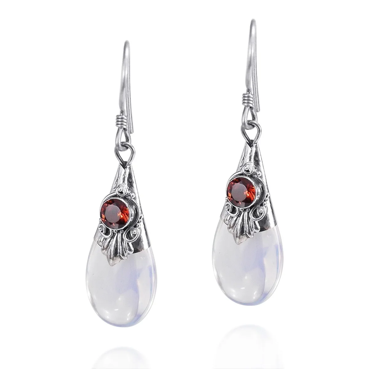 

White Moon Stone Drop Earrings For Women Waterdrop Style Piercing Silver Color Gift For Girls Fashion Jewelry KAE235