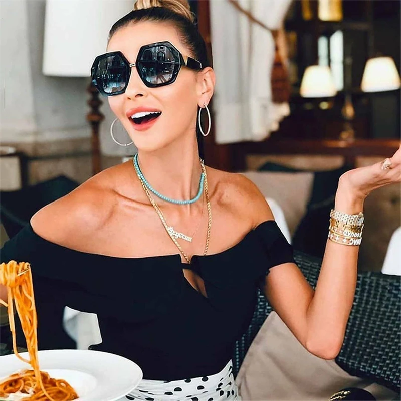 2021 Fashion Oversized Sunglasses Women UV400 Brand designer Rimless Metal Square Sun Glasses Female de sol