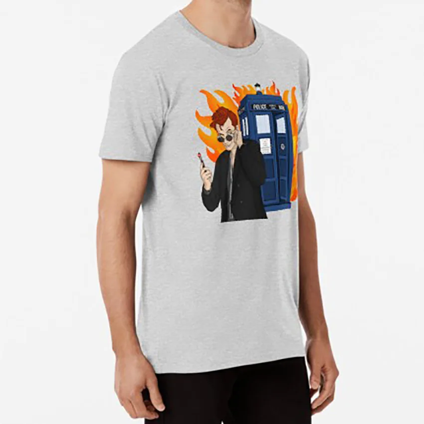 Демон Доктор Футболка Доктор Кто doctorwho good omens goodomens Кроули ТАРДИС доктор демон огонь
