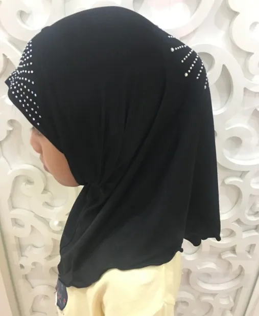 11 Цвета девочек мусульманские Красивая хиджаб исламский, арабский шарф шаль с цветочным узором около 45 см для детей возрастом от 2 до 5 лет, одежда для девочек - Цвет: Black