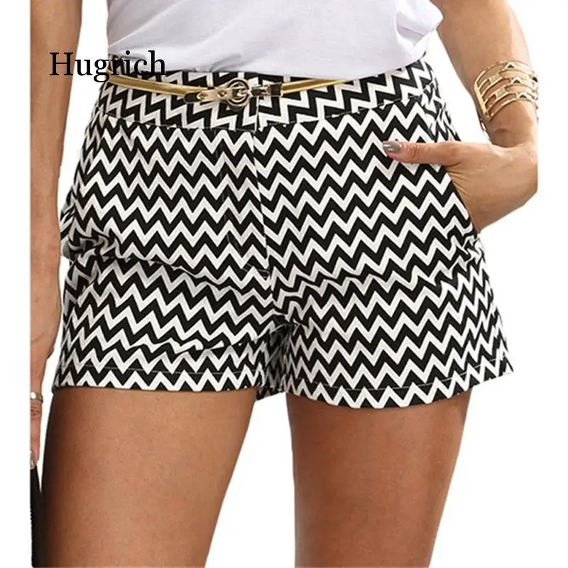 New Fashion Plaid Shorts Woman Shorts Summer Black and White Mid Waist Casual Pocket Straight Shorts Hot Sale