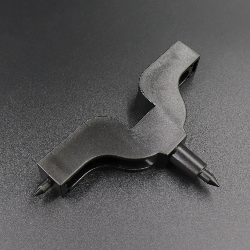1 Pcs Plastic Punch Tools Garden Punch 1/8\
