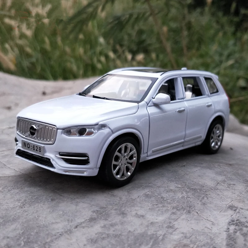 1:32 VOLVO XC90 SUV Alloy Car Diecasts & Toy Vehicles Toy Car Metal Collection Model car Model High Simulation Toys For Kids 7