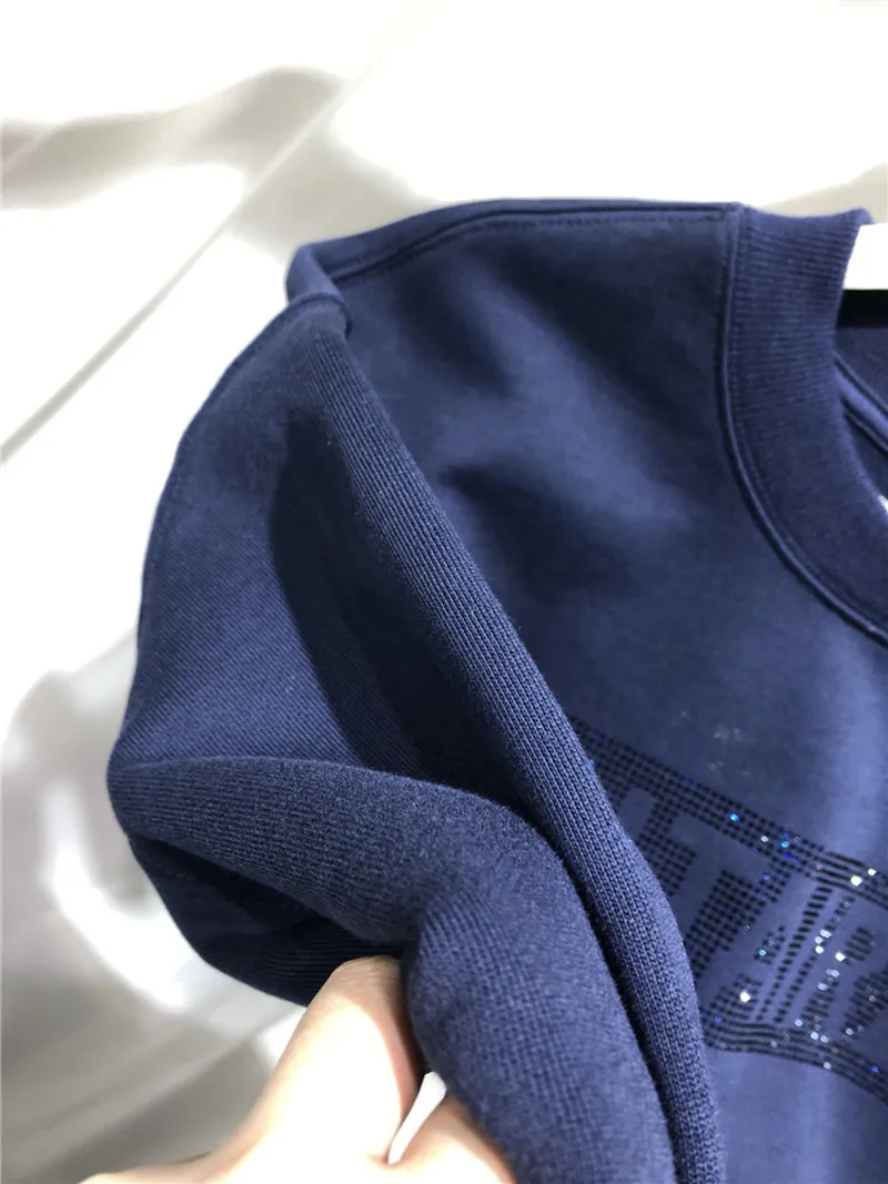 Women Hoodie White Fleece Short Paragraph Blue Plus Velvet Round Neck Hoodie Women Hoodie White Fleece Short Paragraph Blue Plus Velvet Round Neck Hoodie