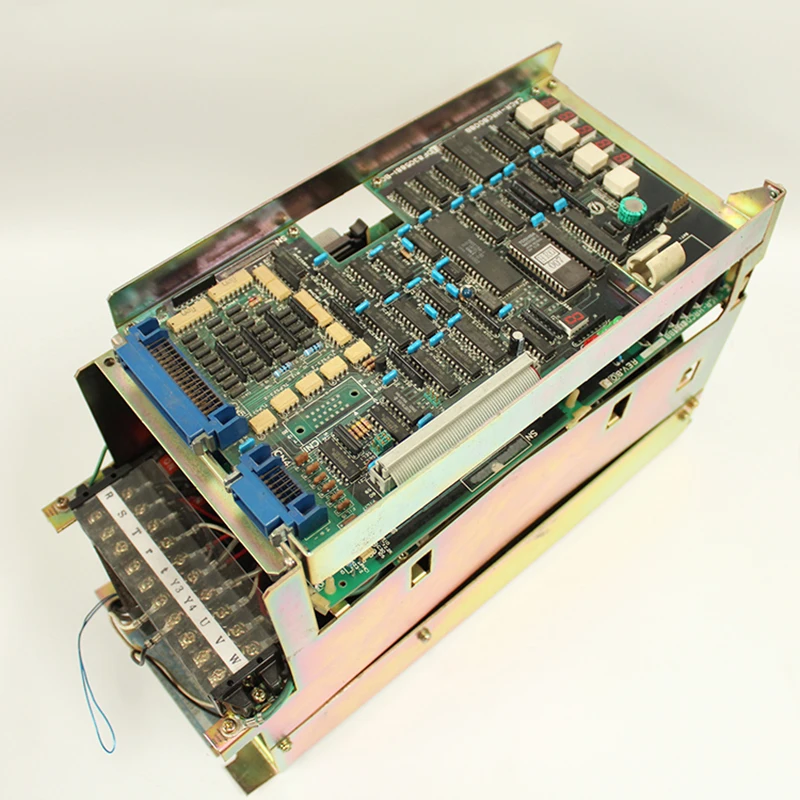 

Servo Drive CACR-HR05BB Used in Good Condition with 3 moths warranty