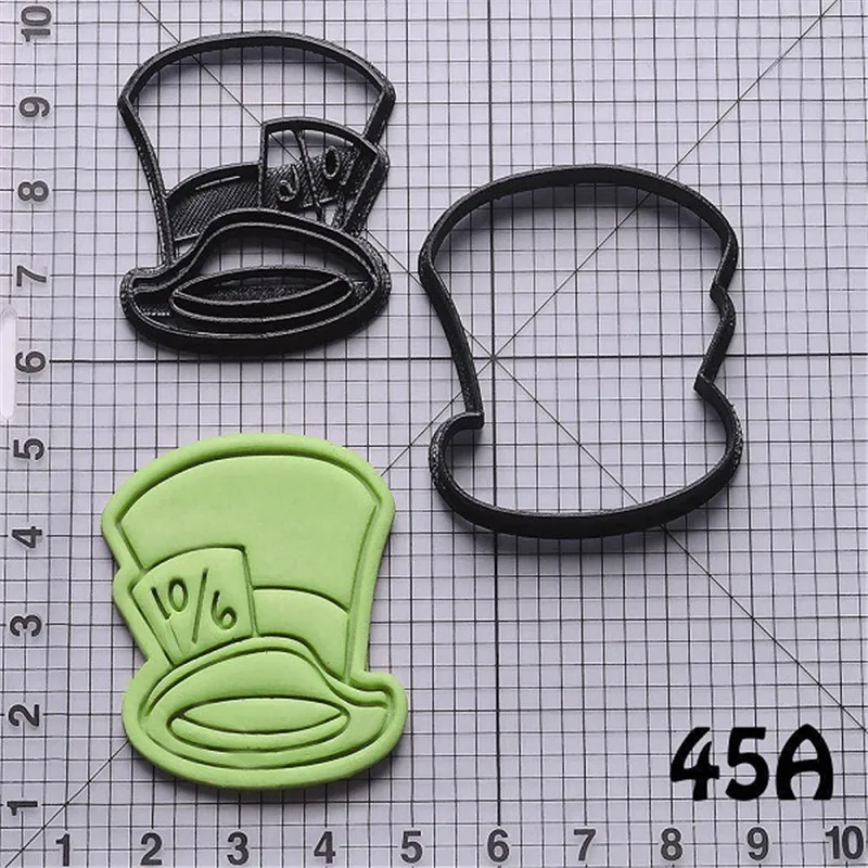 

Alice in Wonderland Character Easy chocolate mould play doh mold 3d-print cookie cutter set cake side decorating tools
