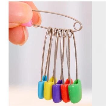 

10pcs Candy Color Plastic Head Safety Pins Infant Kids Cloth Nappy Locking Buckles Baby Care Shower Diaper Clips Brooch Holder