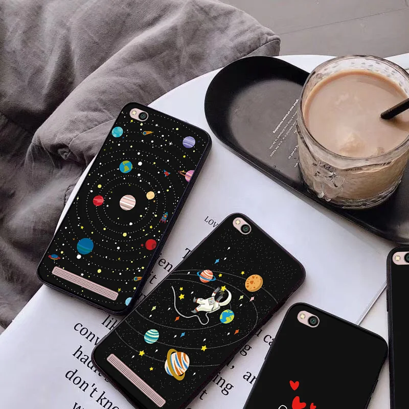 

Luxury Black TPU Case For Xiaomi Redmi 5A 6A 7A GO 5Plus Color Moon Astronaut Matte Cases Cover Redmi Note 4 4X 7 5 6 Pro K20Pro
