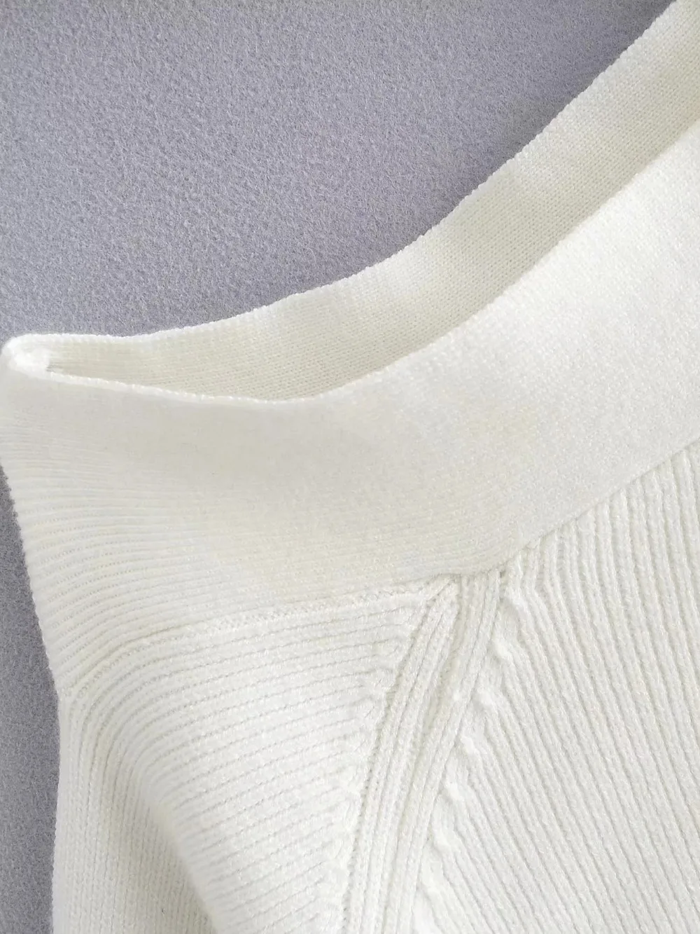 12913765035_1609712975