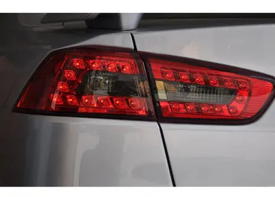 Автомобильный задний светильник для Mitsubishi Lancer EX задний светильник s 2008- дымовая и красная линза задний фонарь