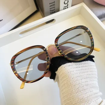 

Women Sunglasses Square Frame Personality Sun Glasses 2020 New Trending Brand Vintage Eyewear Female Shades Oculos De Sol Gafas