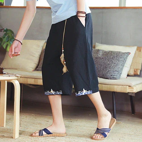 Черный Летние мужские штаны с вышивкой sizeS-5XL мужские брюки длиной до икры хлопковые и шаровары - Цвет: Черный