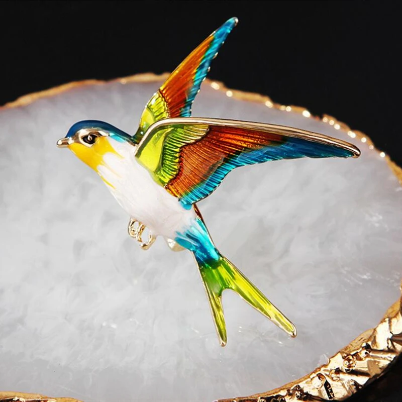 

Enamel Flying Swallow Brooch Pins For Women Animal Bird Broche Jewelry Gift