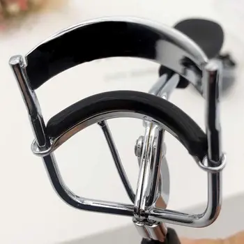 

Lvcky 50Pieces Curler Refills Eyelash Curler Refill Pads Silicone Rubber Black Curler with a Clear Storage Box (Black)