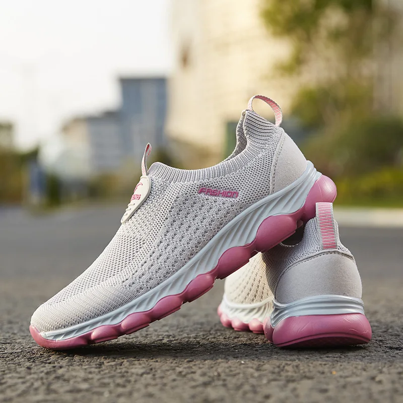 

2020 Running Shoes Summer Lover's Sneakers Slip-on Comfortable Non-slip Walking Wear-resistant Lightweight Unisex Sports Shoes