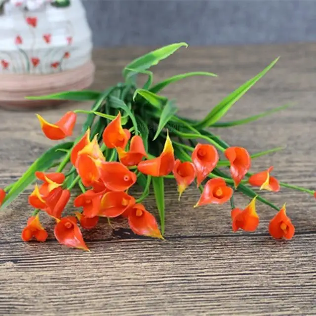 orange 1 Bouquet Новые Красивые 25 головок/Букет Мини искусственная Калла с листьями пластик искусственная лилия водные растения домашние украшения для комнаты цветок - Цвет: orange 1 Bouquet
