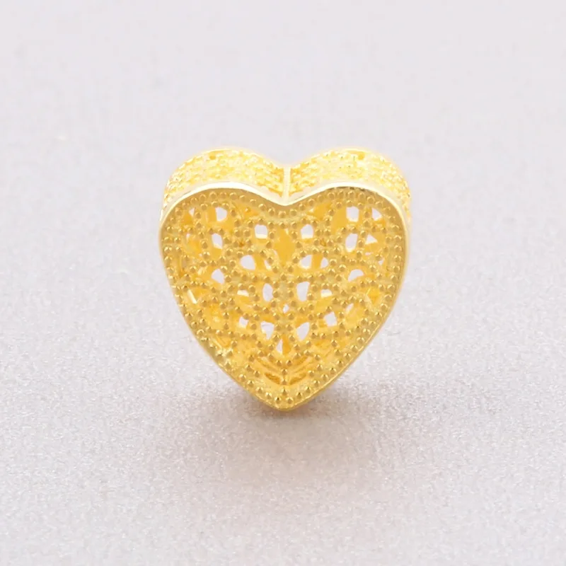 10424105930_1785516403