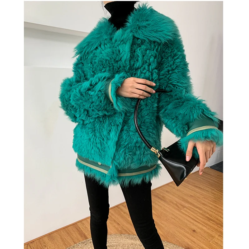 Высококачественное Женское пальто из искусственного меха, повседневное меховое плотное теплое длинное пальто из искусственного меха ягненка, свободное зимнее пальто для женщин, зеленое меховое пальто