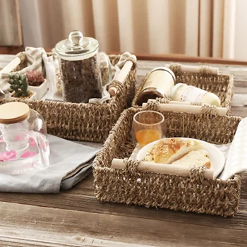 

Straw Basket Wooden Handle Table Simple Storage Basket for Sundries Cosmetics Key (Small Size 21x21x5cm)