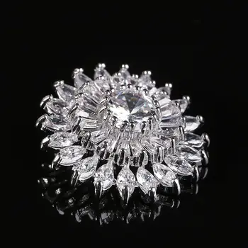 

1Pc 1Pc 25mm Glitter Zircon Triple Layer Sunflower Shape Decorative Buttons With Metal Loop Shank Hole Sewing Clip Buckle DIY