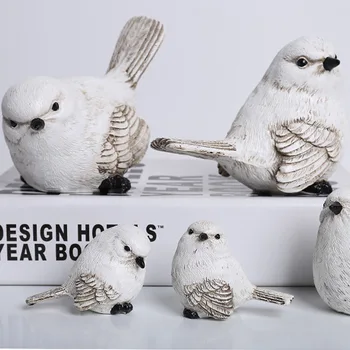 

Nordic Resin Simulation Sparrow Statue Creative Animal Figures Home Decoration Cute Bird Miniature Figurines Desktop Adornments