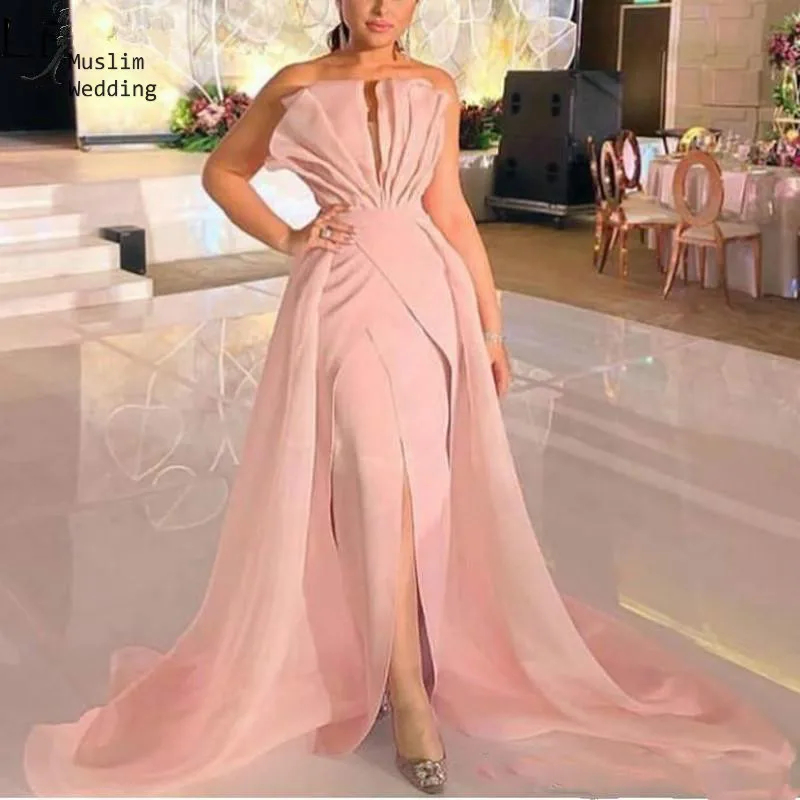 

Latest Pink Evening Dress With Overskirt Train Sexy Strapless Long Prom Dresses With Slits Pleat Satin Tulle Formal Dress 2020