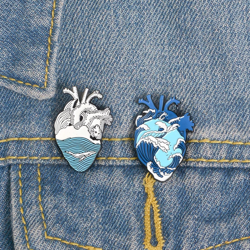 Anatomical Human Heart Enamel Pins Oil Painting Ocean World Butterfly Rose Love Rainbow Heart Brooches Lapel Pin Badge Jewelry