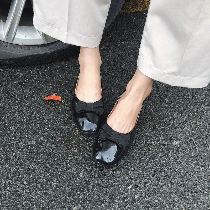 

2020 Women Flat Shoes New Lady Bow Fashion Joker Comfort Patent Leather Flat Shoes High Quality Casual Women's Shoes W33-73