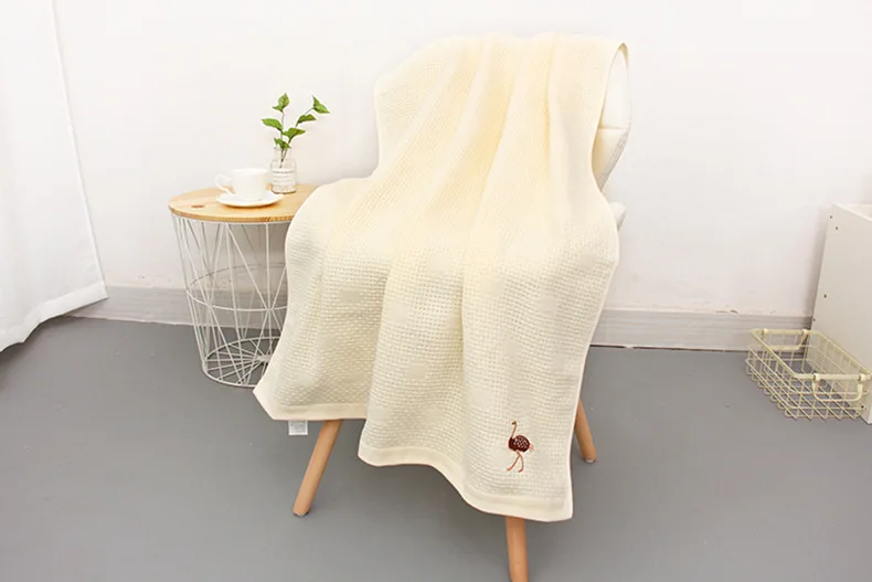 Японский Корейский MUJI стиль Марлевое банное полотенце Толстая Вышивка Животных Большое банное полотенце мягкое дышащее влагопоглощающее полотенце целые