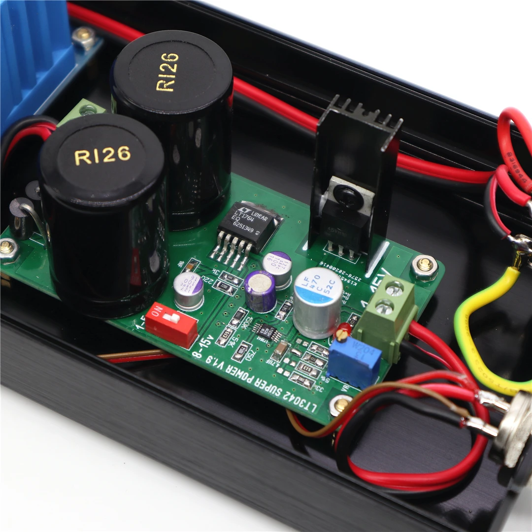 25W LT1764+LT3042 two-stage regulated ultra-low