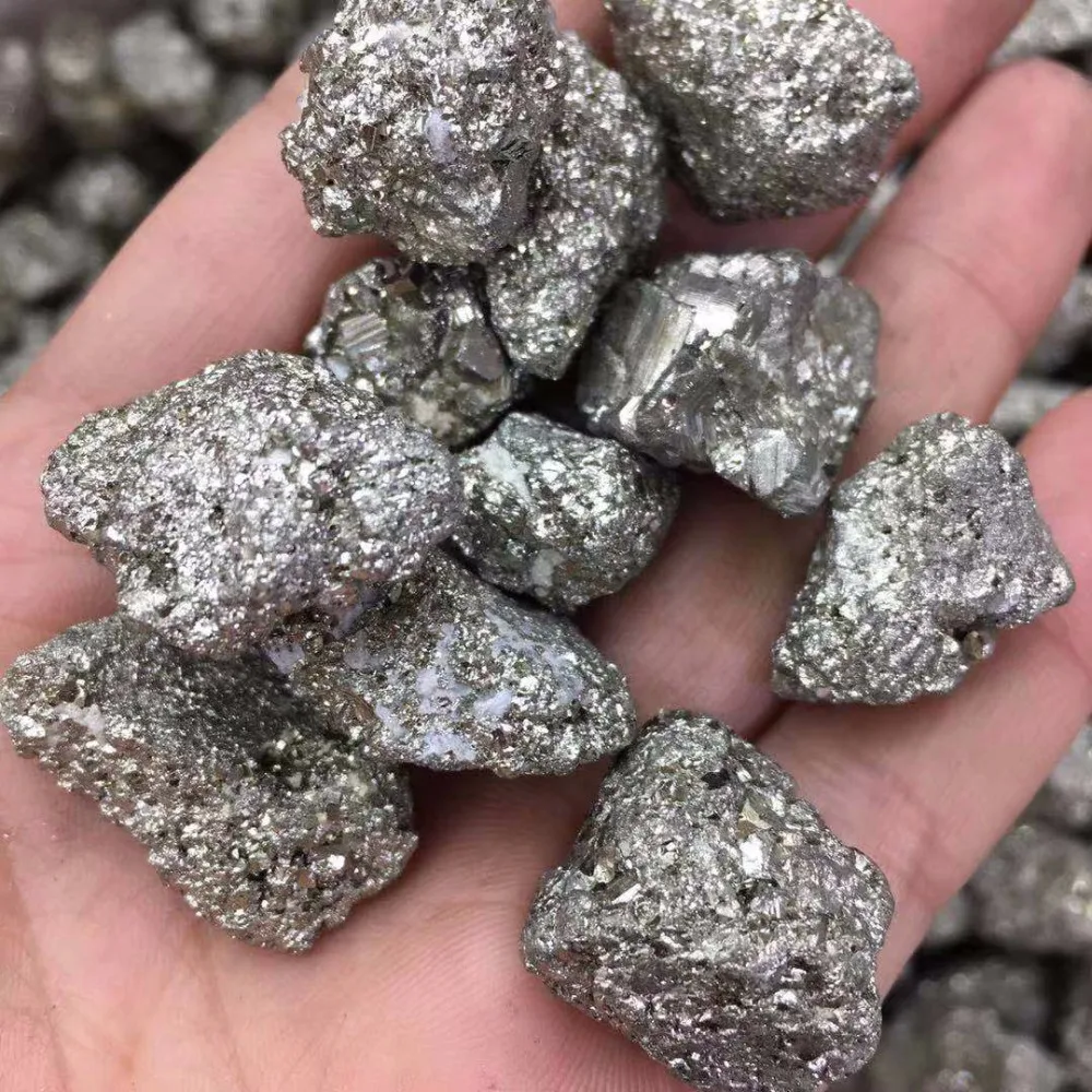 Chalcopyrite raw stones (1)