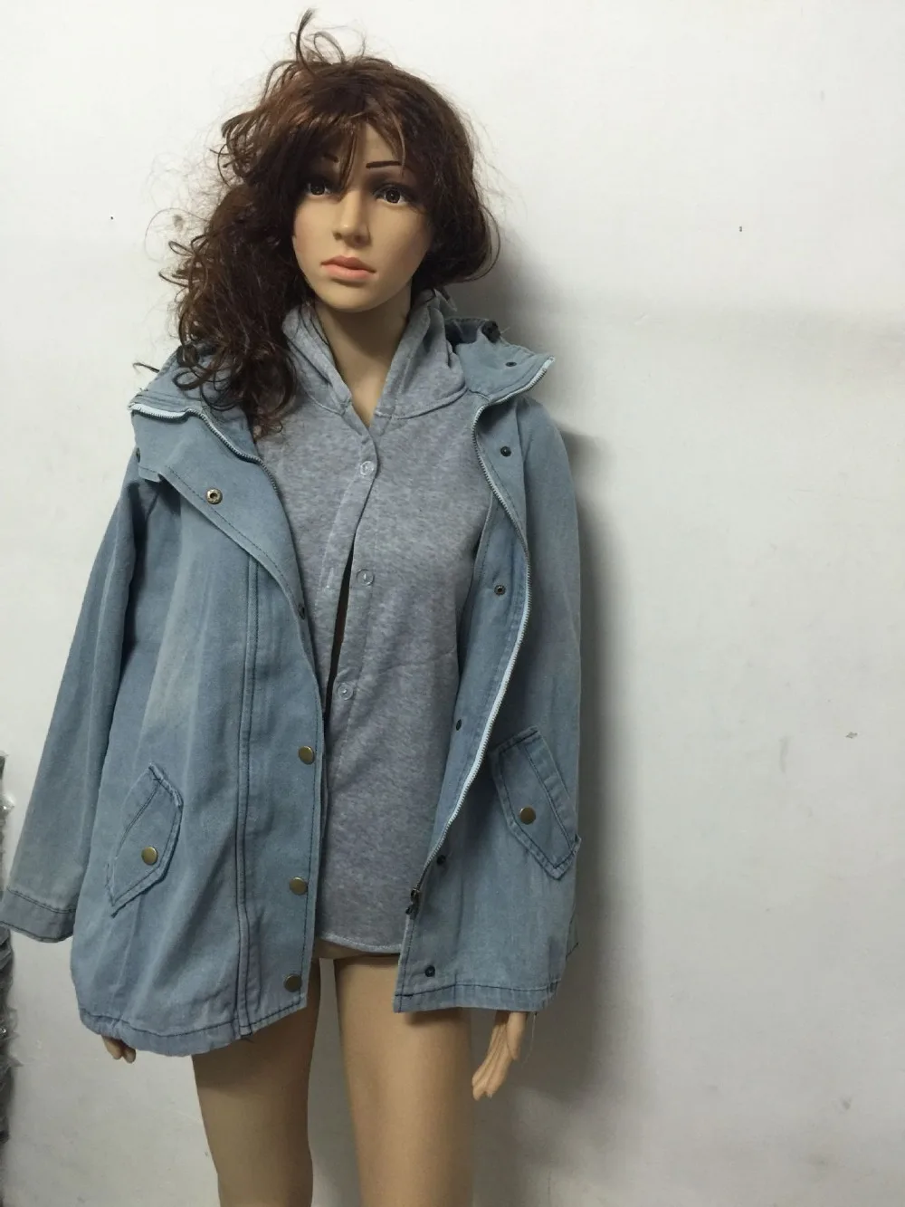 4070292894_1677996602