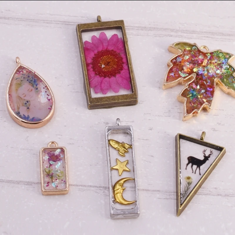 

10Pc Assorted Geometric Hollow Pressed Flower Frame Pendant Resin Jewelry Making C6UD