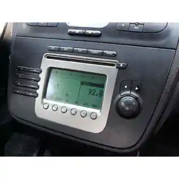 

5P1035152 AUDIO SYSTEM/RADIUS CD SEAT ALTEA (5P1)