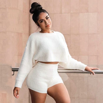 

Woman Fashion Casual Plush Short Solid Long Sleeve Set Women O-Neck Short Pants Loose Two-Piece Suit Female New Fall Winter 2020