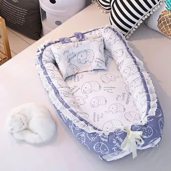 

Portable Crib Baby Nest Bed Folding Newborns Bed Travel Cot Nursery Sleep Nest with Pillow Infant Cradle Baby Bassinet Bed Carry