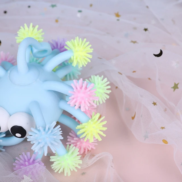 Stress Relief Luminous Puffer Ball Squeeze Bulging Eyes Hedgehog Toy Party Favor Christmas Tree Decorations for Adults 3