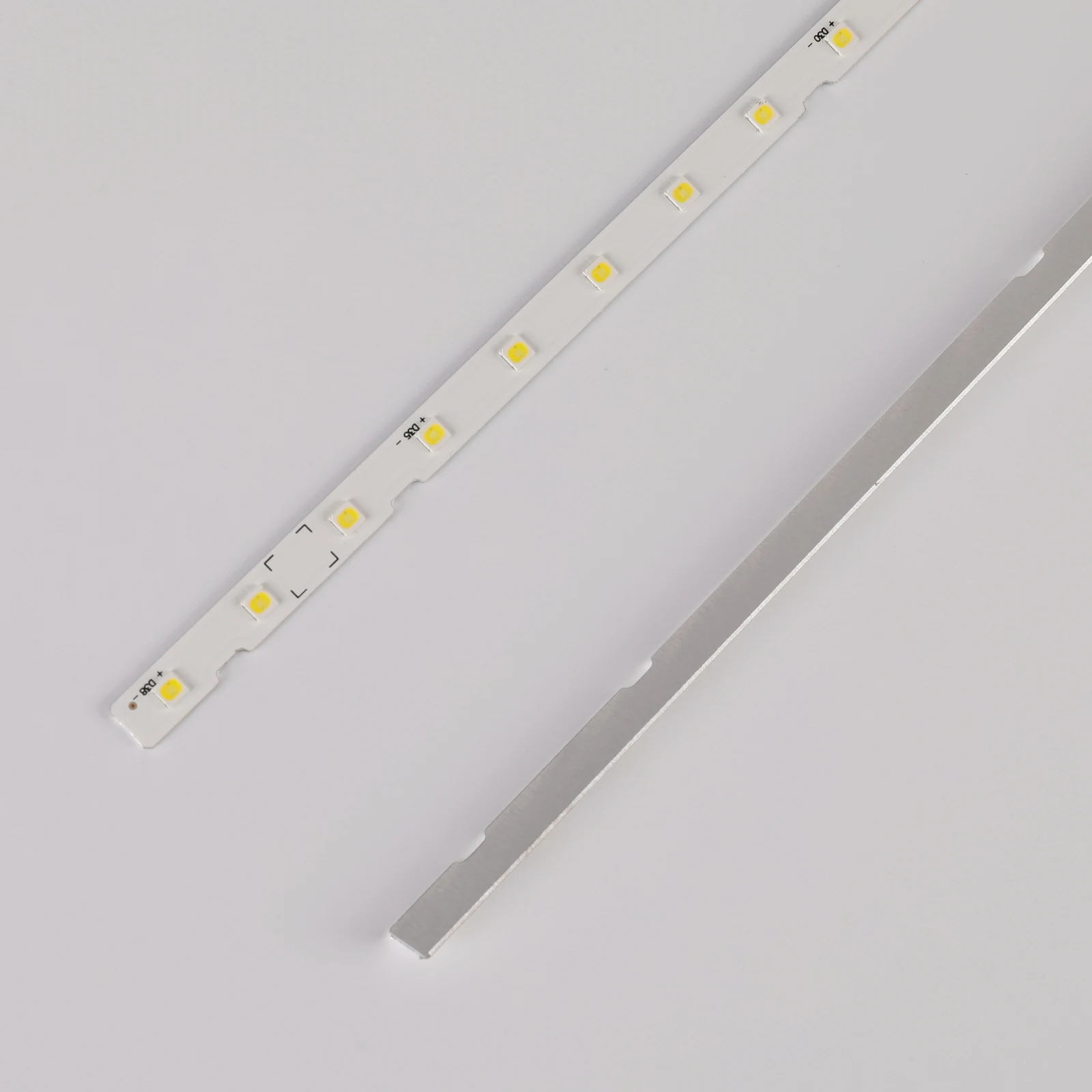 LED Ʈ Ʈ, Ｚ UE49NU7172 UE49NU7140 UE49NU7670 UE49NU7100 NU7100_STS49081_38LEDS_3030F AOT_49_NU7300