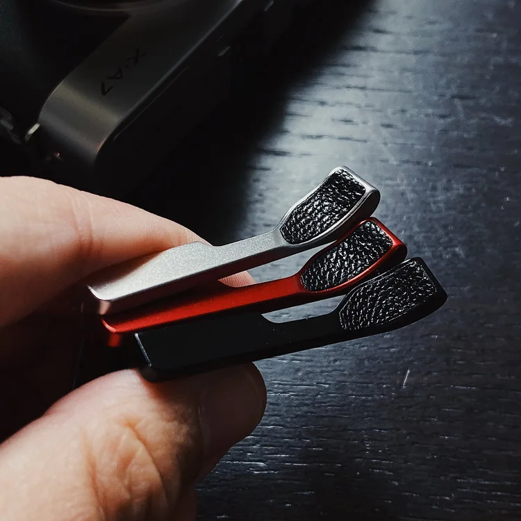 Alluminio Thumb Up Metal Thumb Rest Thumb Grip Per Fuji X100F Fujifilm X100F X100T Xe3 Xa7 Xpro-3 Hot Shoe Cover