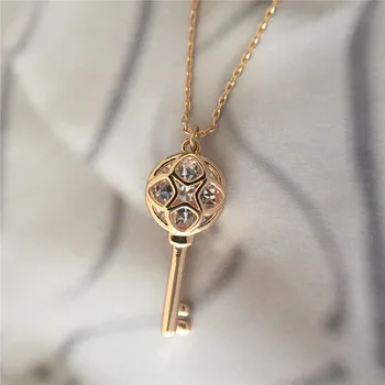 

Lovely Cute Gold Color Plating Vintage Style Key Zircon Decorated Filigree Key Pendant Necklace For Women Delicate Tiny Jewelry