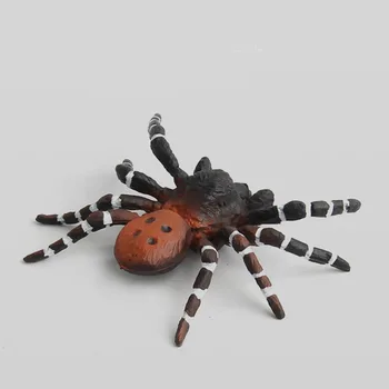 

4pcs Tricky Props Simulation Spider Plastic Spider Model for Children Gifts Boy