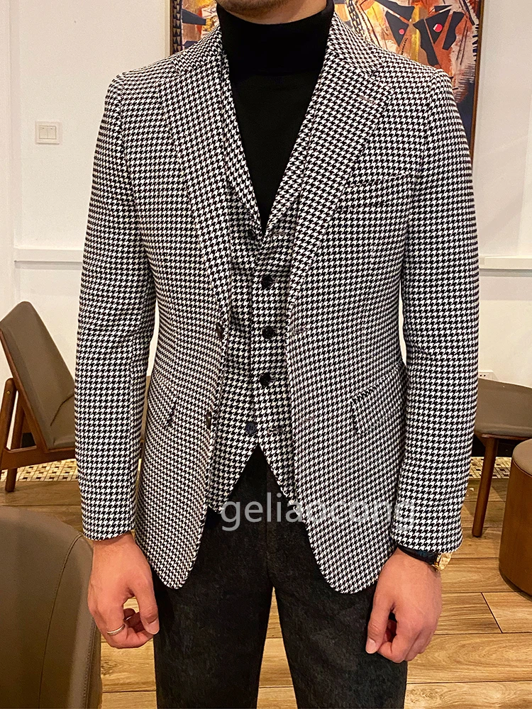 

Black White Plaid Men Suits for Wedding Tuxedos 3 Piece Checked Houndstooth Slim Fit Fashion Blazer Vest With Black Woolen Pants