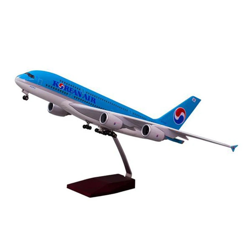 47 см 1/150 масштабная модель самолета Корейская авиакомпания Boeing B747 A380 самолет с светильник на колесах МОДЕЛЬ самолёта из смолы для сбора - Цвет: without light