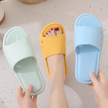 

2020 Style Household Slippers Summer Non-Slip Indoor Couple's Home Slippers Women's Lightweight Wear-Resistant Household Slipper