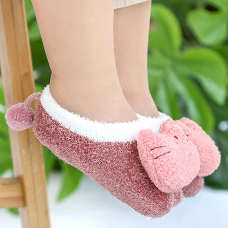 Детские носки для мальчиков и девочек, зимняя домашняя обувь для младенцев, младенцы, малыши, дети, противоскользящие первые ходунки, Мультяшные носки для животных 0-3 лет - Цвет: Pink